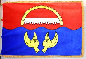 Bestickte festliche Flagge der Gemeinde Rudolec