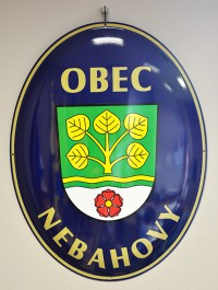 Emailliertes Oval mit dem Wappen und Namen der Gemeinde/ Stadt/ des Marktfleckens