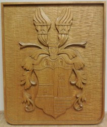 Persönliches Wappen in Holzausführung
