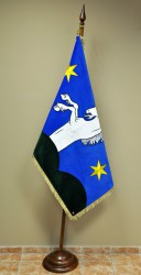 Bestickte festliche Flagge der Gemeinde Jaroměřice